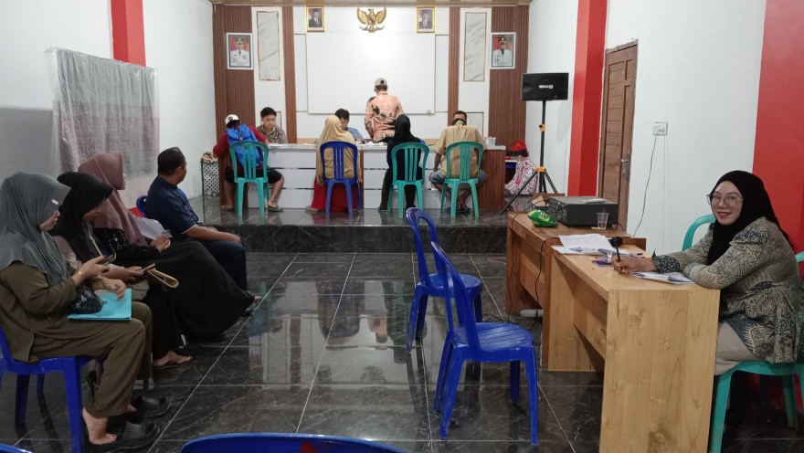 KEGIATAN LANJUTAN PEMBAGIAN SRTIFIKAT PROGRAM PTSL TAHAP 4 TAHUN 2025 DI DESA MENDIK BERLANGSUNG SUKSES