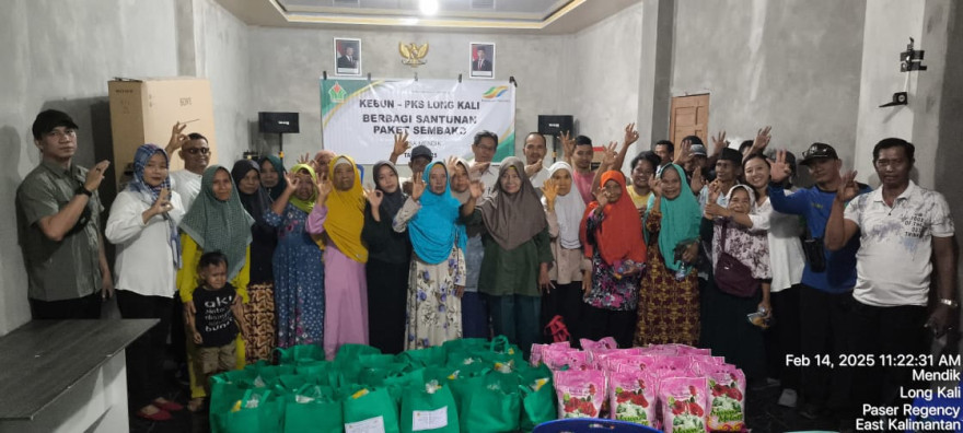 PENYERAHAN SANTUNAN PAKET SEMBAKO DARI PTPN NUSANTARA IV REGIONAL V