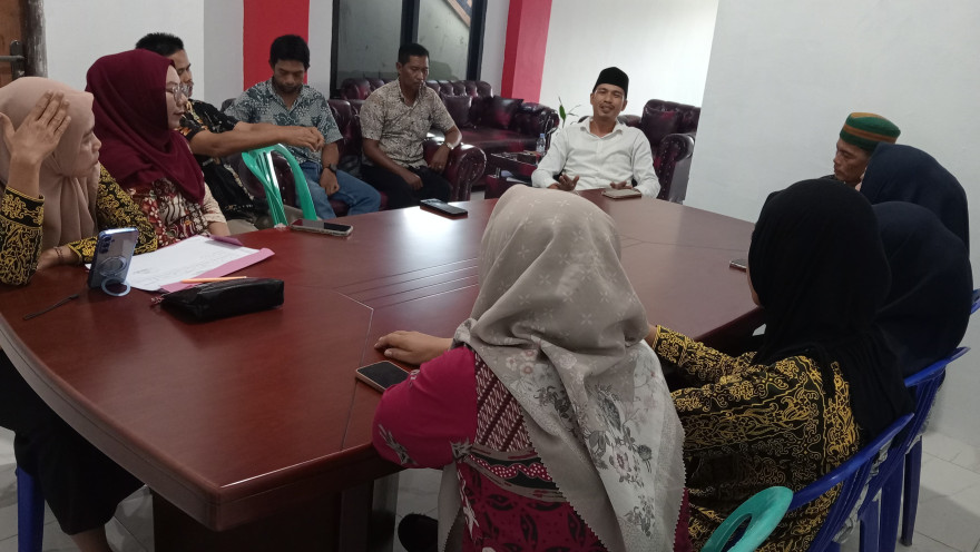 RAPAT TRIWULAN APARATUR DESA MENDIK: EVALUASI KINERJA DAN PERENCANAAN PROGRAM DESA MENDIK KECAMATAN LONG KALI